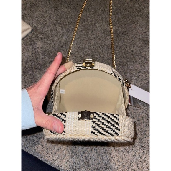 Alessia Crossbody Bag Round Clutch with Chain Beige Black NWT - Picture 3 of 4